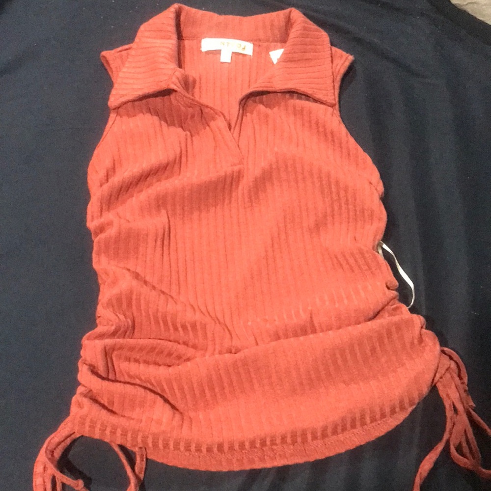 Rust Sleeveless Collared Top
